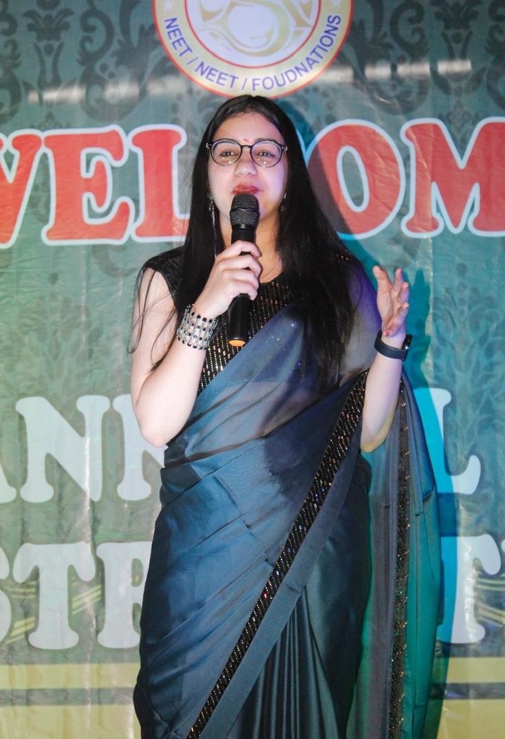 Akshika Upadhyay, Managing Director